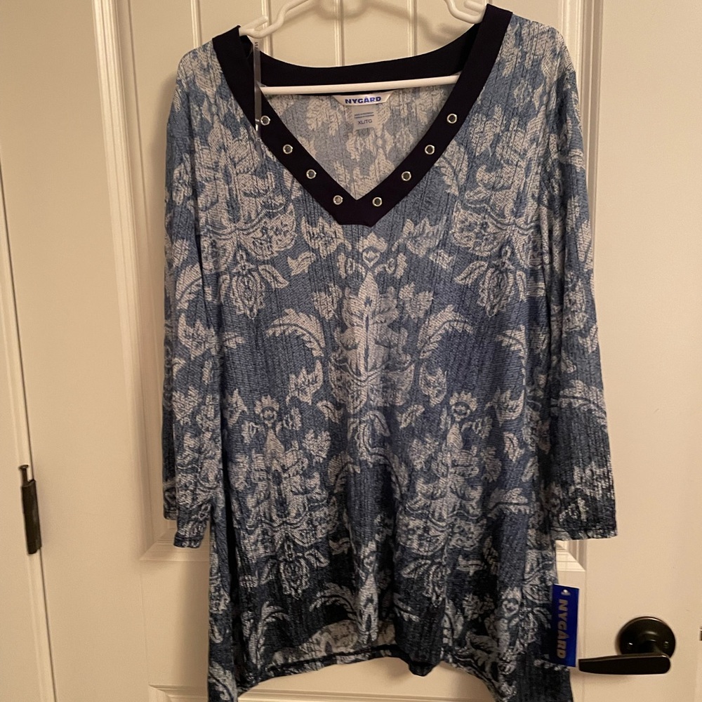 Printed tunic extra large. - Picture 2 of 4